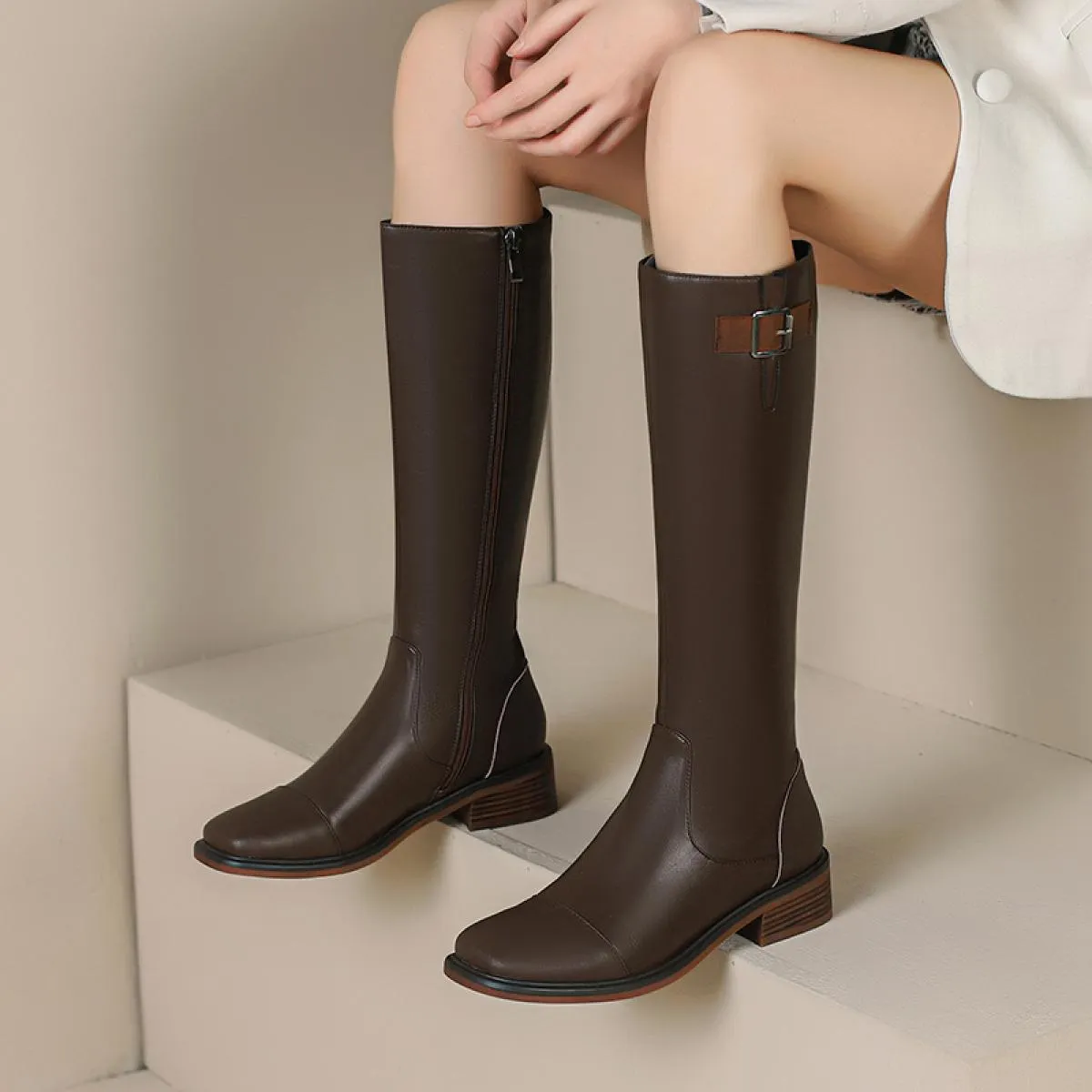 Autunno Inverno Donna Stivali alti al ginocchio Moda Fibbia Tacchi bassi Scarpe in vera pelle Donna Outdoor Casual Popolare Più