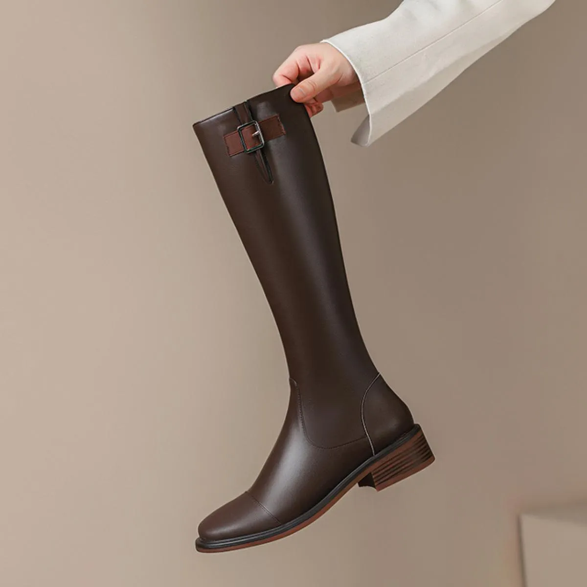 Autunno Inverno Donna Stivali alti al ginocchio Moda Fibbia Tacchi bassi Scarpe in vera pelle Donna Outdoor Casual Popolare Più