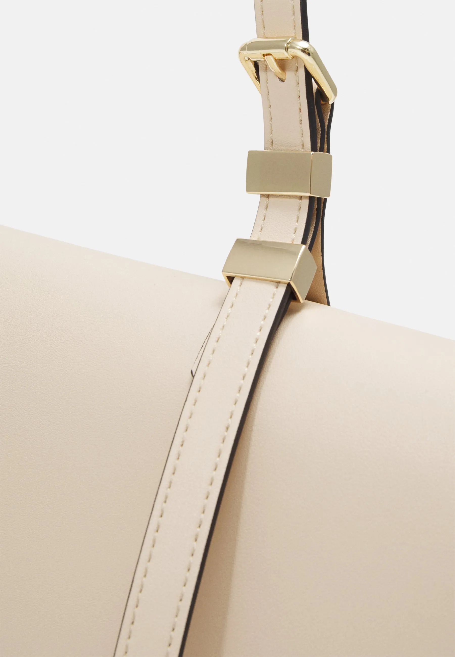 BAG - Borsa a mano