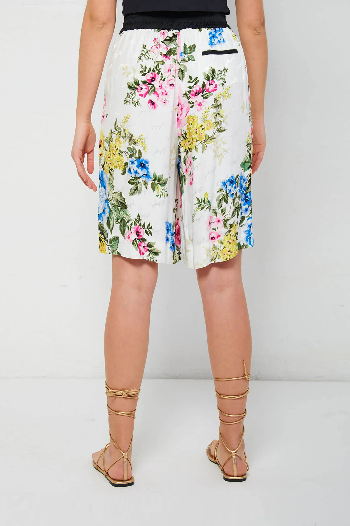 BLUGIRL Bermuda a fiori in raso