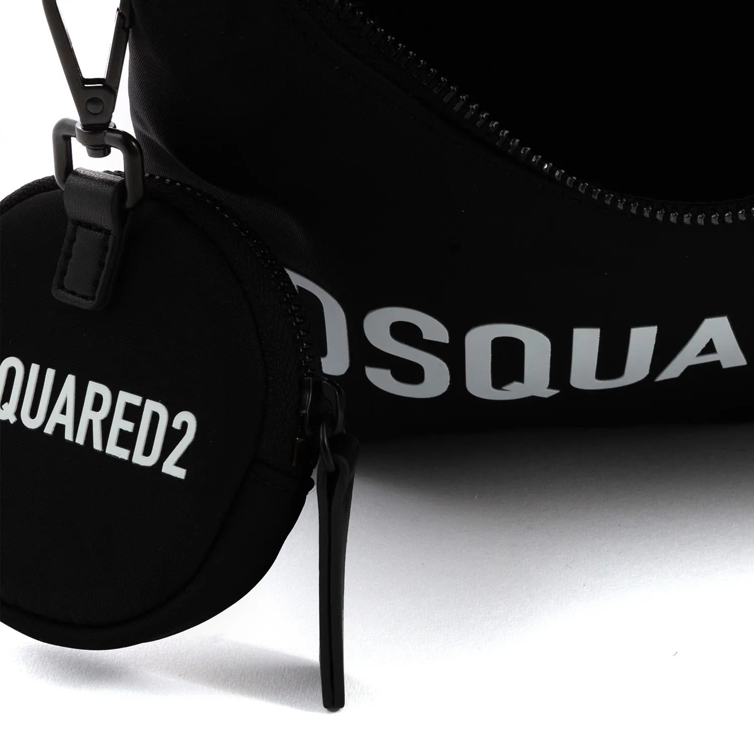 Borsa A Spalla Nera Con Logo Bianco E Astuccio
