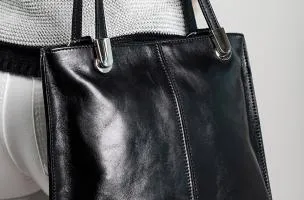Borsa in pelle naturale, nera