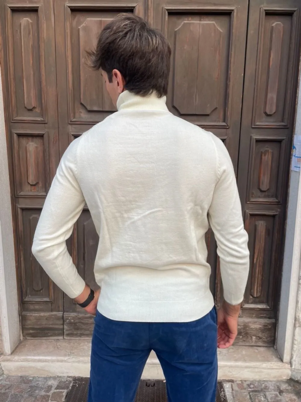 Dolcevita strutturato con trecce
