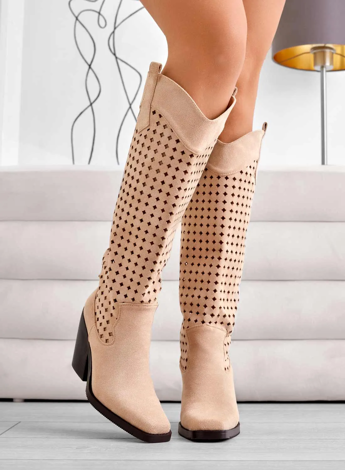 DOMINIQUE - Stivali Alexoo beige traforati con tacco comodo