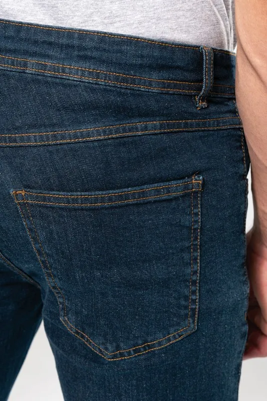 Jeans di base
