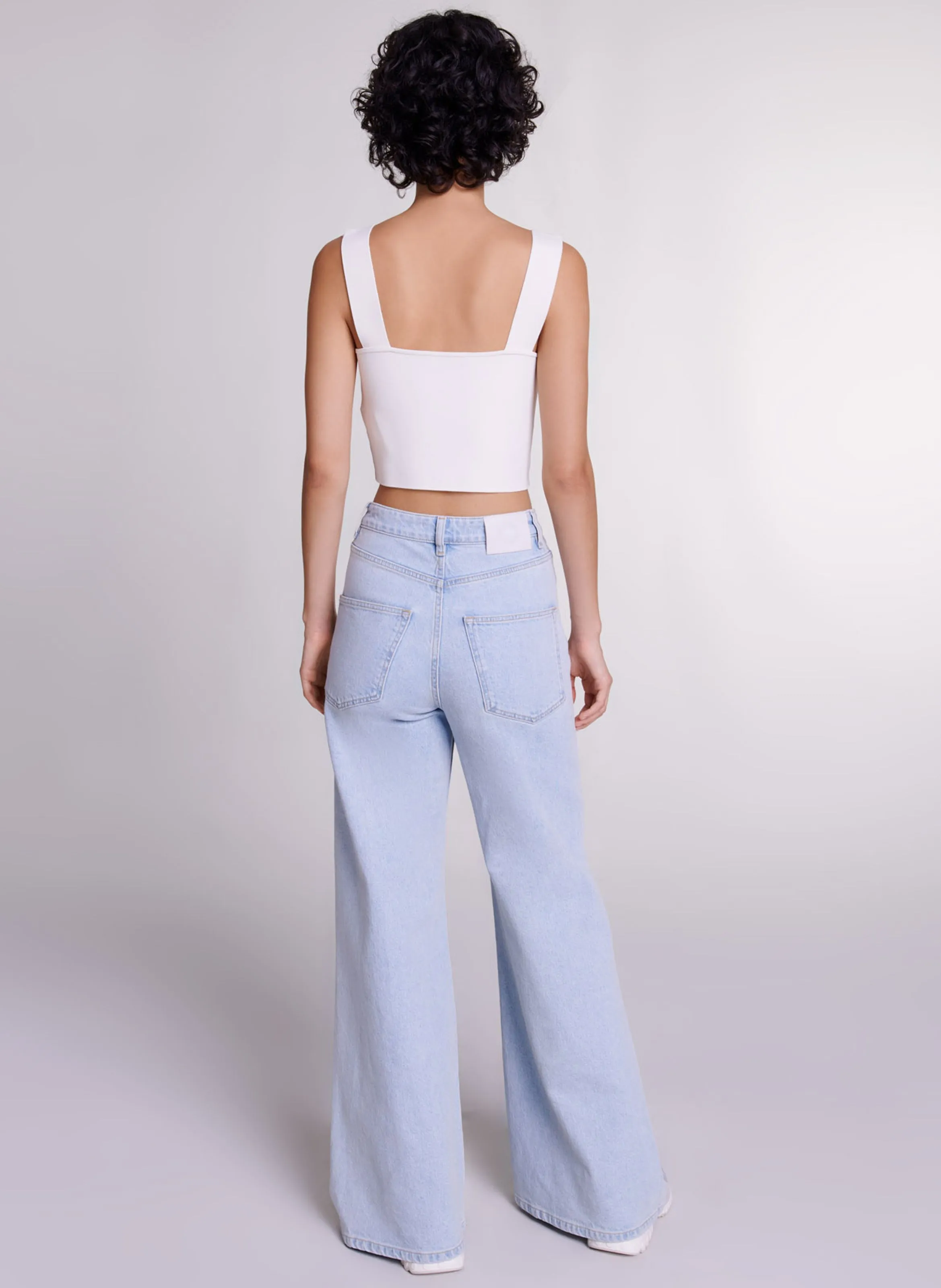  MAJE   Crop-top dritto in maglia con scollo quadrato | Bianco