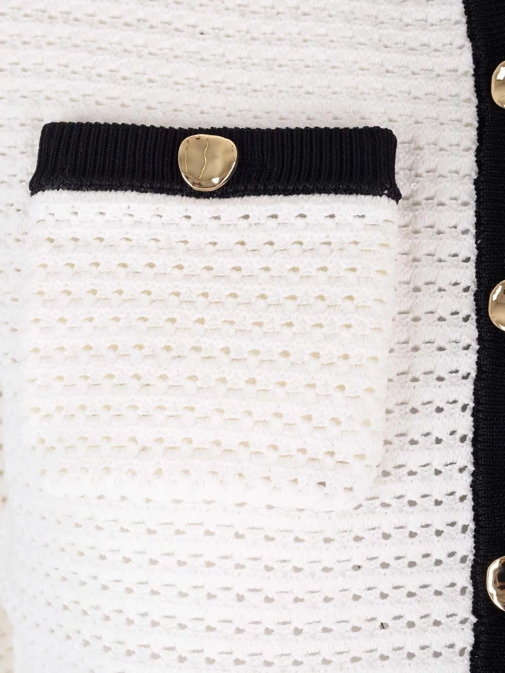   Self-portrait  Cardigan bianco all'uncinetto  