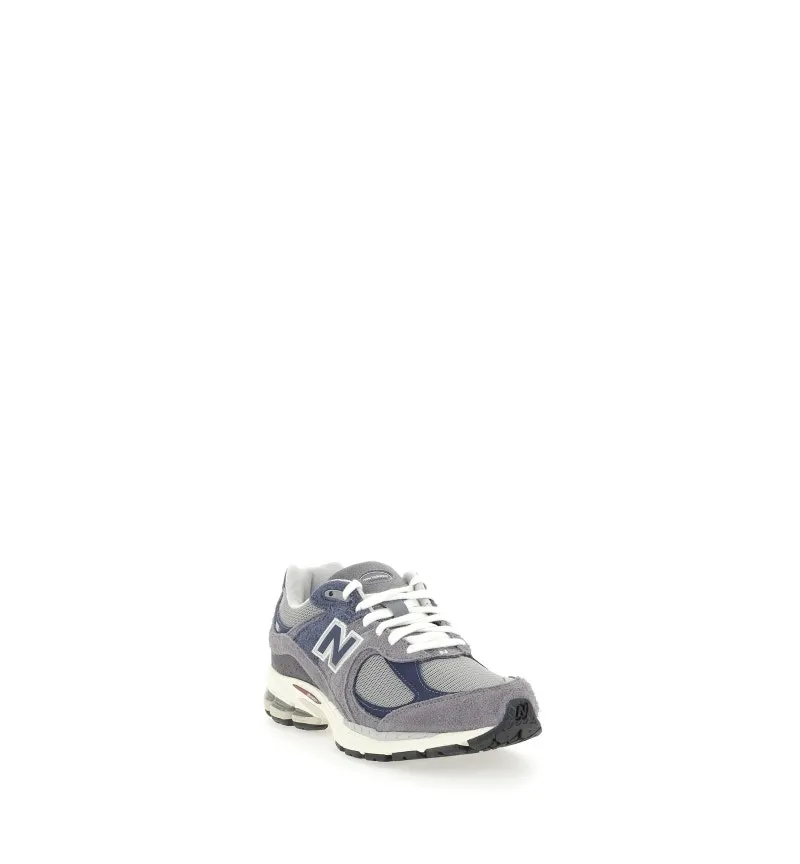 Sneakers 2002R