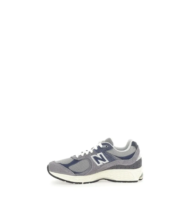 Sneakers 2002R