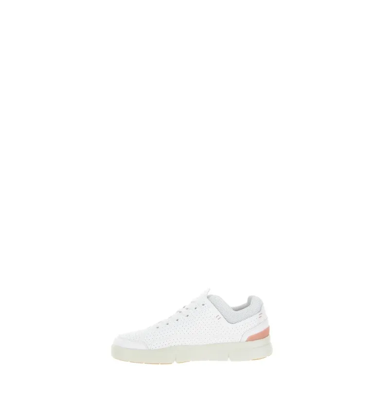 Sneakers con lacci
