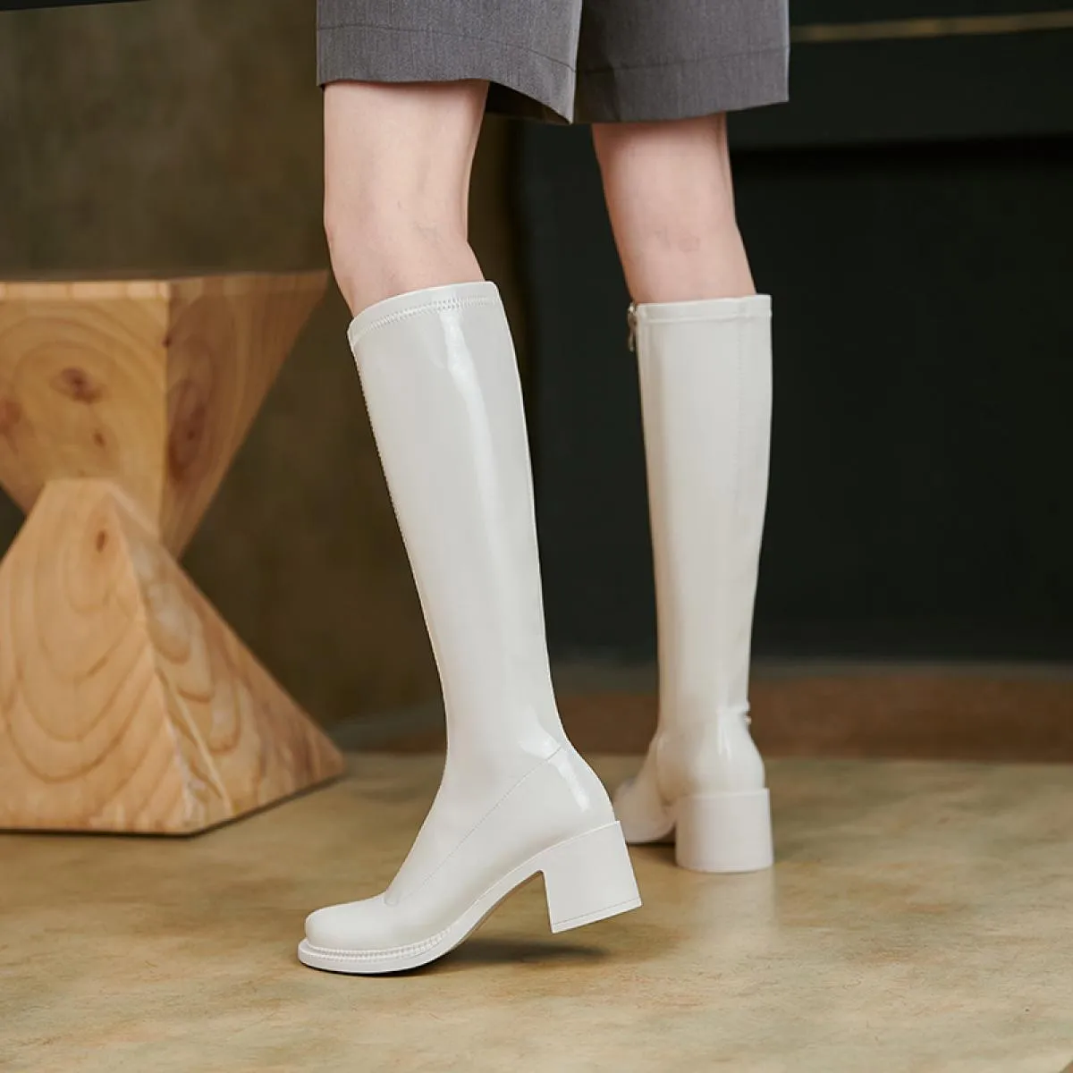 Stivali alti al ginocchio da donna stile retrò Autunno Inverno Abito conciso da lavoro Casual Tacchi spessi Scarpe in vera pelle